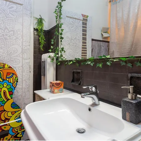 Hostel Lodge&art *